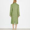 Abrigo oversize de sarga Abrigo oversize de sarga