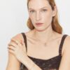 Collar con colgante con dije «Forget Me Not» (No me olvides) Collar con colgante con dije «Forget Me Not» (No me olvides)