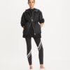 Anorak largo con cinturón