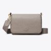 Bolso bandolera con solapa de cuero