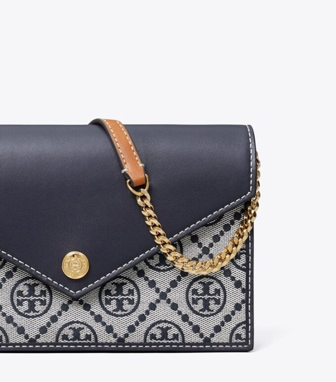 Bolso bandolera con T Monogram Bolso bandolera con T Monogram