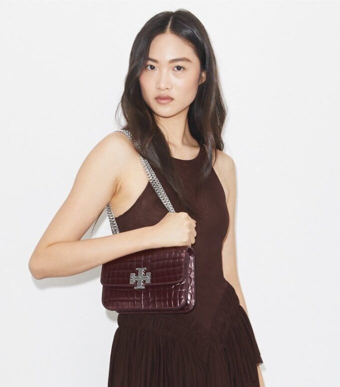Bolso bandolera pequeño Eleanor con relieve de cocodrilo Bolso bandolera pequeño Eleanor con relieve de cocodrilo