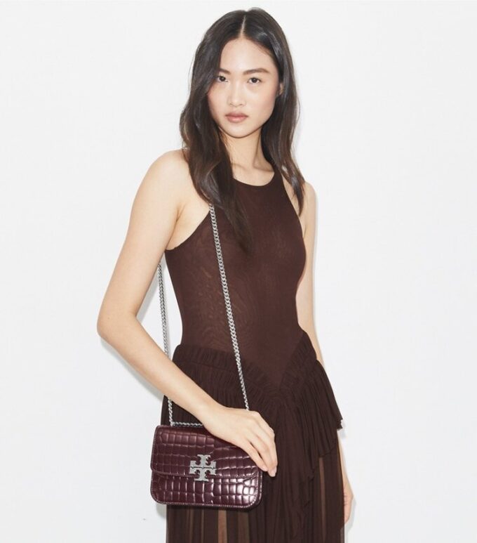 Bolso bandolera pequeño Eleanor con relieve de cocodrilo Bolso bandolera pequeño Eleanor con relieve de cocodrilo