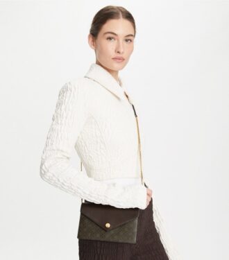 Bolso bandolera tipo sobre de lona recubierta con T Monogram