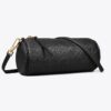 Bolso cilíndrico con monograma T Monogram y textura granulada Bolso cilíndrico con monograma T Monogram y textura granulada