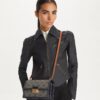 Bolso de hombro con T Monogram