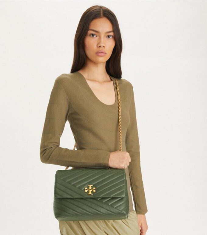 Bolso de hombro Kira Chevron Bolso de hombro Kira Chevron