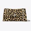 Bolso de hombro Kira Turnlock de pelo de becerro Bolso de hombro Kira Turnlock de pelo de becerro
