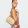 Bolso de hombro pequeño Kira tejido