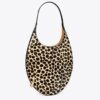 Bolso de pelo de becerro perforado