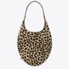 Bolso de pelo de becerro perforado