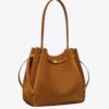 Bolso grande tipo cubo Romy de gamuza Bolso grande tipo cubo Romy de gamuza