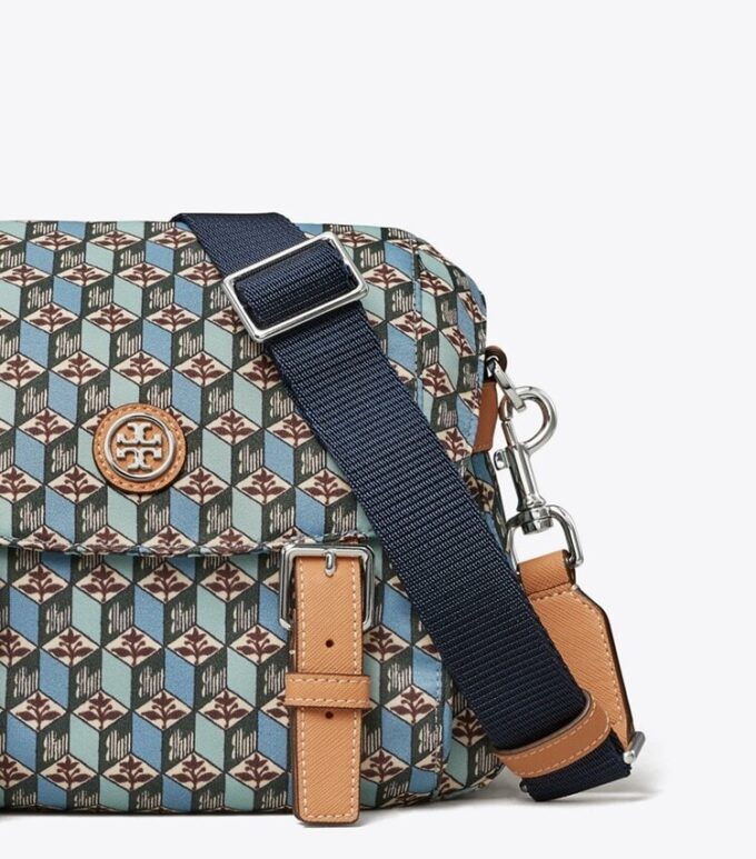 Bolso mensajero pequeño de nailon estampado Bolso mensajero pequeño de nailon estampado