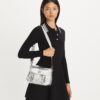 Bolso mensajero pequeño Virginia Metallic Bolso mensajero pequeño Virginia Metallic