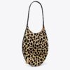 Bolso pequeño con agujeros de pelo de becerro Bolso pequeño con agujeros de pelo de becerro