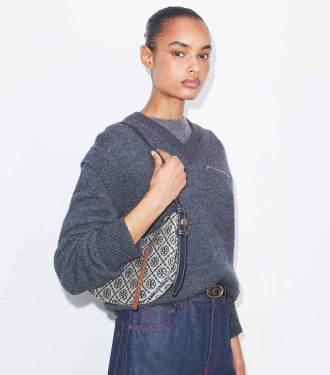 Bolso Romy Half Moon con T Monogram Bolso Romy Half Moon con T Monogram