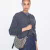 Bolso Romy Half Moon con T Monogram Bolso Romy Half Moon con T Monogram