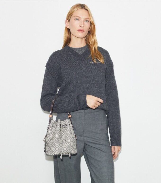Bolso tipo cubo T Monogram Utility