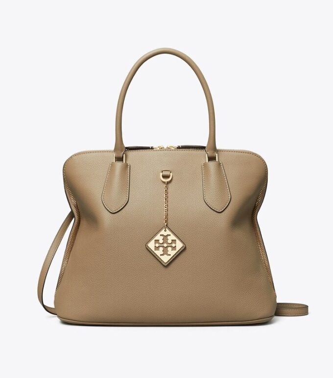 Bolso tipo satchel con textura granulada
