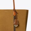 Bolso tote de ante Perry con tres compartimentos