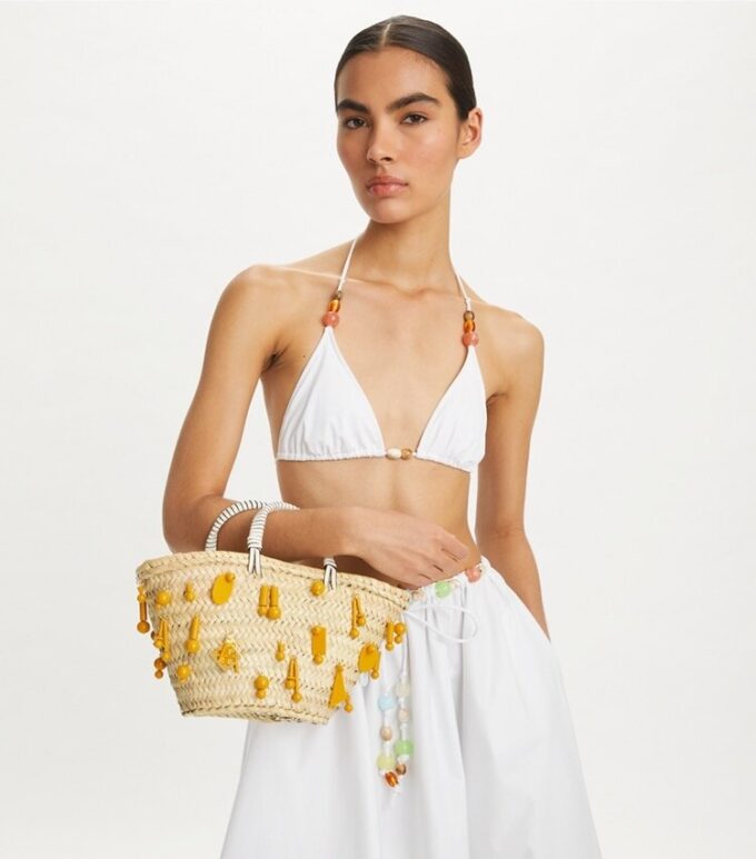 Bolso tote pequeño bordado en rafia Bolso tote pequeño bordado en rafia
