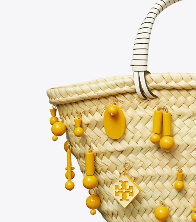 Bolso tote pequeño bordado en rafia Bolso tote pequeño bordado en rafia