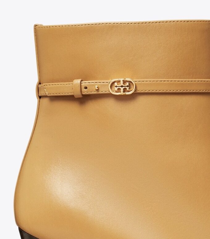 Botas con cuña y doble hebilla Double T Botas con cuña y doble hebilla Double T