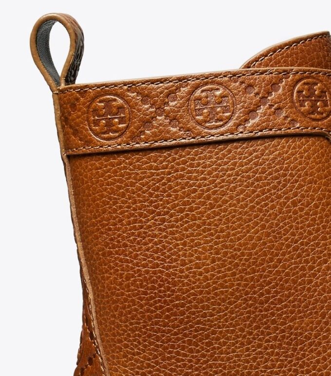 Botas con suela gruesa y T Monogram Botas con suela gruesa y T Monogram