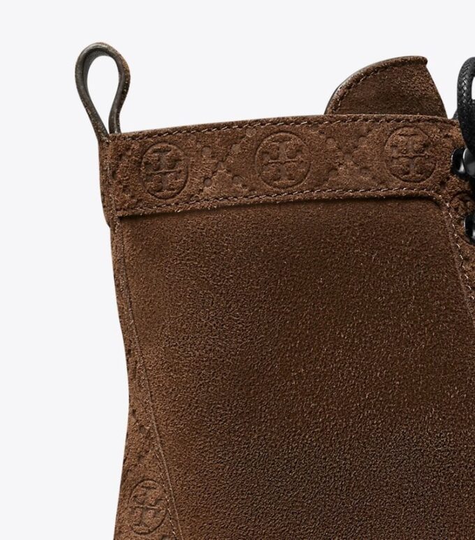 Botas con suela gruesa y T Monogram Botas con suela gruesa y T Monogram