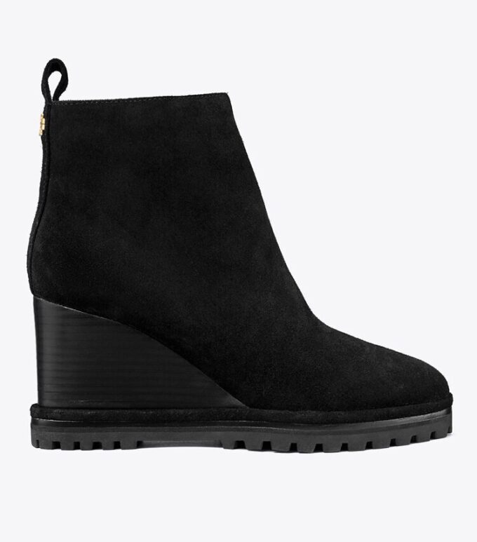 Botas de cuña con suela gruesa y logotipo en ante Botas de cuña con suela gruesa y logotipo en ante