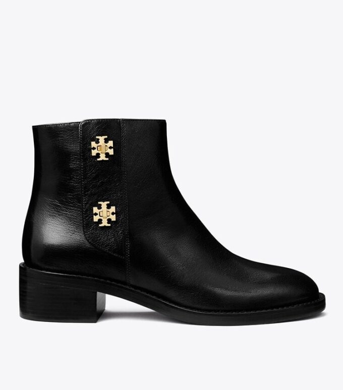 Botines con cierre giratorio