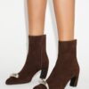 Botines con tacón y talón perforado Botines con tacón y talón perforado