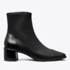 Botines de tacón bajo con puntera Botines de tacón bajo con puntera