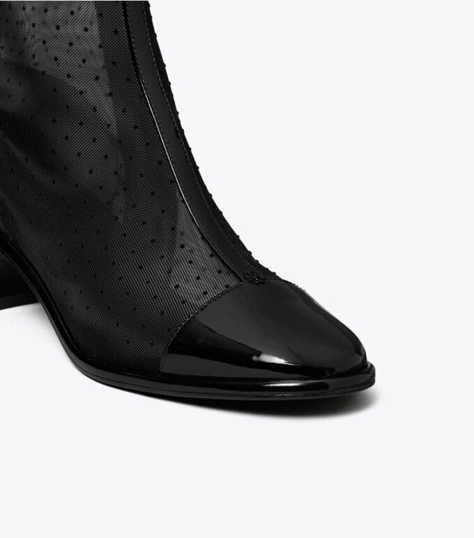 Botines de tacón bajo con puntera