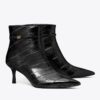 Botines de tacón con hebilla Double T en forma de T Botines de tacón con hebilla Double T en forma de T