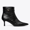 Botines de tacón con hebilla Double T en forma de T Botines de tacón con hebilla Double T en forma de T