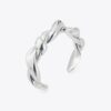 Brazalete con cordón trenzado Brazalete con cordón trenzado