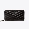 Cartera continental con cremallera y revestimiento en polvo Kira Chevron Cartera continental con cremallera y revestimiento en polvo Kira Chevron