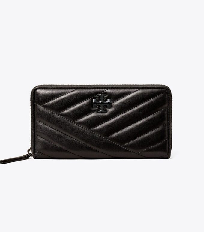 Cartera continental con cremallera y revestimiento en polvo Kira Chevron Cartera continental con cremallera y revestimiento en polvo Kira Chevron
