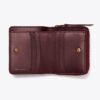 Cartera doble con estampado T Monogram en charol Cartera doble con estampado T Monogram en charol