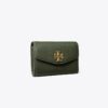 Cartera mediana con solapa Kira Pebbled Cartera mediana con solapa Kira Pebbled