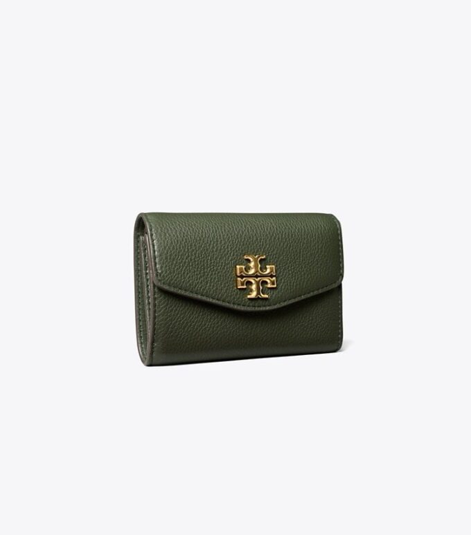 Cartera mediana con solapa Kira Pebbled Cartera mediana con solapa Kira Pebbled
