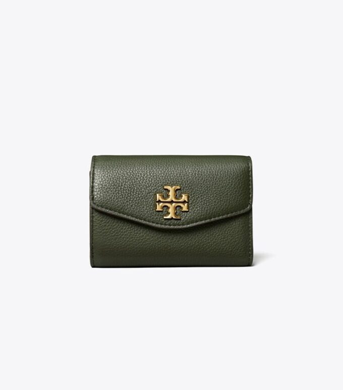 Cartera mediana con solapa Kira Pebbled Cartera mediana con solapa Kira Pebbled