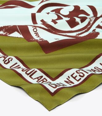 Ceci N’Est Pas Un Foulard Pañuelo de seda