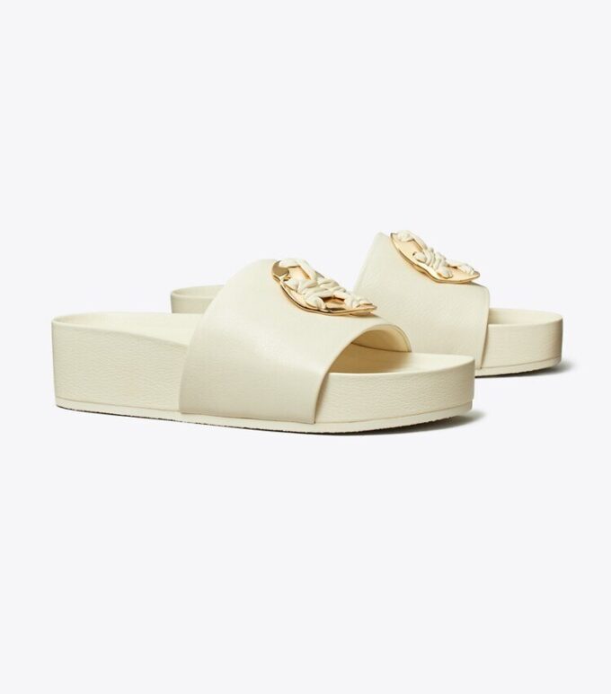 Chanclas tejidas con Double T Chanclas tejidas con Double T
