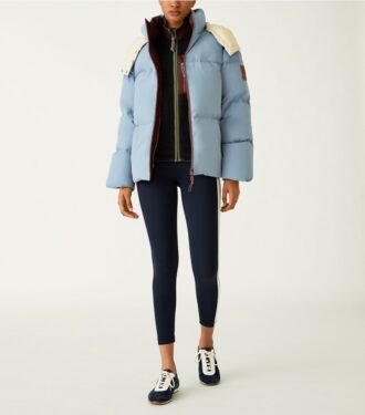 Chaqueta de plumón con capucha y bloques de color