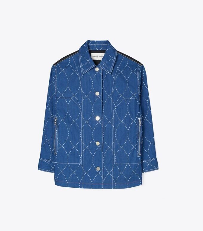 Chaqueta vaquera con pespuntes