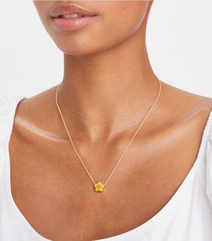 Collar con colgante Forget Me Not Collar con colgante Forget Me Not