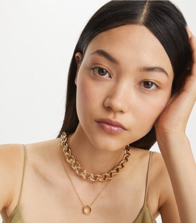 Collar con colgante Icon