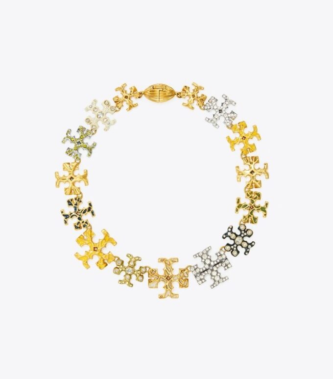 Collar con logotipo Collar con logotipo